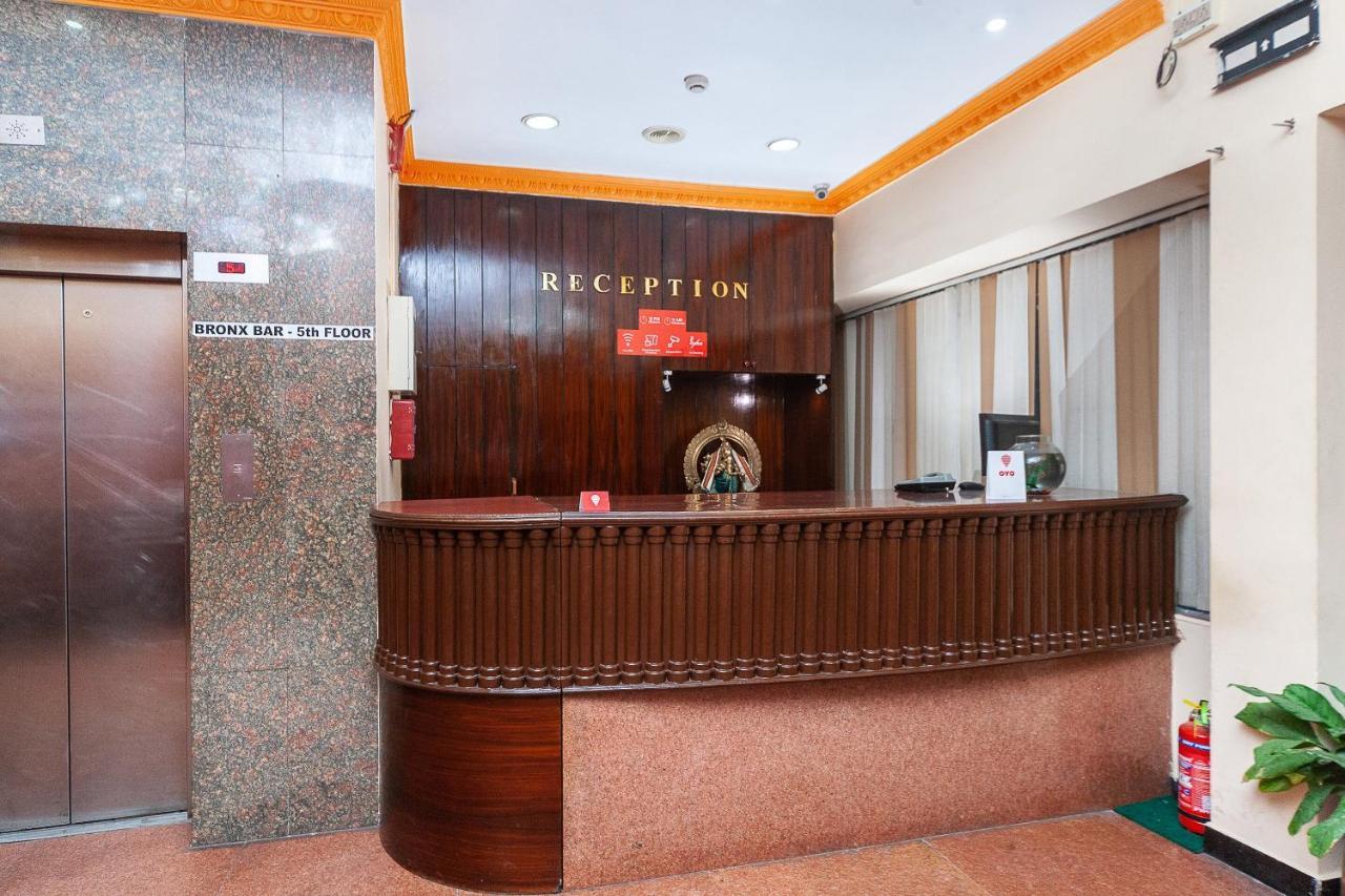 Hotel Manhattan Chennai Ngoại thất bức ảnh