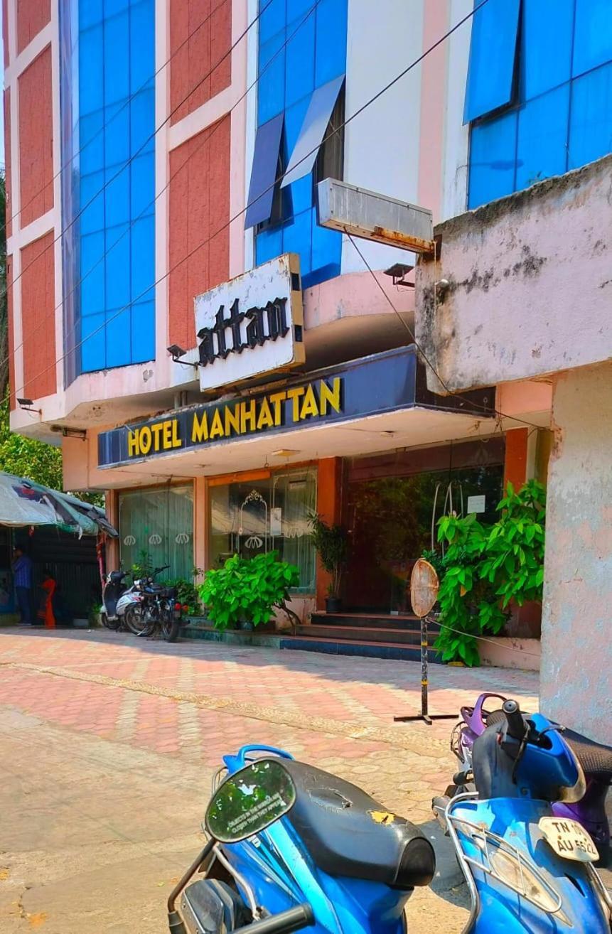 Hotel Manhattan Chennai Ngoại thất bức ảnh